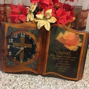 MOTHERS WOODEN CROSS CLOCK